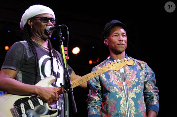 Nile Rodgers et Pharrell Williams en concert au « Martha Clara Vineyards » à New York, le 4 aout 2015