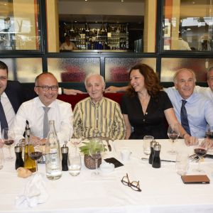 Charles Aznavour est venu à l'Ambassade de l'Arménie à Marseille pour l'inauguration de sa Fondation entre l'Arménie et la France le 26 juin 2017. © Patrick Carpentier/Bestimage