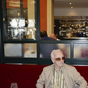 Charles Aznavour est venu à l'Ambassade de l'Arménie à Marseille pour l'inauguration de sa Fondation entre l'Arménie et la France le 26 juin 2017. © Patrick Carpentier/Bestimage