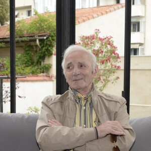 Charles Aznavour est venu à l'Ambassade de l'Arménie à Marseille pour l'inauguration de sa Fondation entre l'Arménie et la France le 26 juin 2017. © Patrick Carpentier/Bestimage