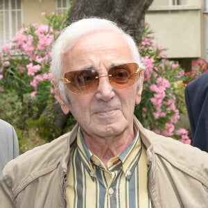 Charles Aznavour est venu à l'Ambassade de l'Arménie à Marseille pour l'inauguration de sa Fondation entre l'Arménie et la France le 26 juin 2017. © Patrick Carpentier/Bestimage