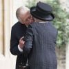 Le prince Charles et la reine Elizabeth II aux obsèques de Patricia Katchbull, 2e comtesse Mountbatten de Burma, le 27 juin 2017 en l'église Saint-Paul de Knightsbridge, à Londres.
