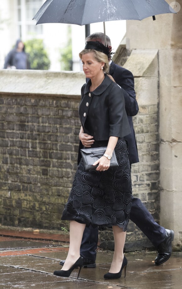 La comtesse Sophie de Wessex aux obsèques de Patricia Katchbull, 2e comtesse Mountbatten de Burma, le 27 juin 2017 en l'église Saint-Paul de Knightsbridge, à Londres.