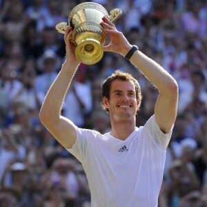 Andy Murray lors de sa victoire à Wimbledon le 7 juillet 2013.