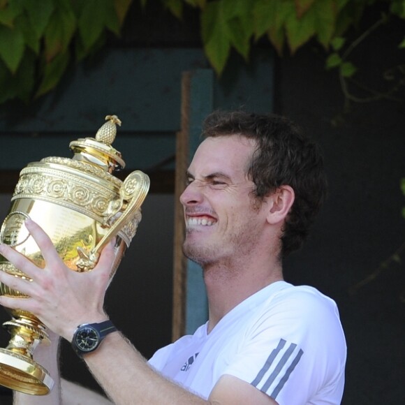 Andy Murray lors de sa victoire à Wimbledon le 7 juillet 2013.