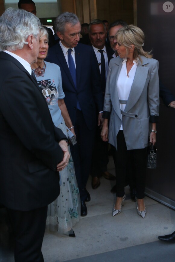 Bernard Arnault et sa femme Hélène Mercier-Arnault, Brigitte Macron (Trogneux) - Sortie du vernissage de l'exposition ''Christian Dior, couturier du rêve'' pour les 70 ans de la maison Christian Dior au Musée des Arts Décoratifs à Paris, le 3 juillet 2017. © CVS/Veeren/Bestimage