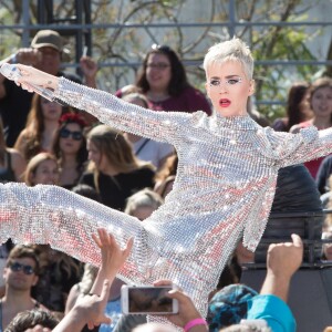 Katy Perry en showcase gratuit pour la promotion de son nouvel album "Witness" à Los Angeles. Le 12 juin 2017