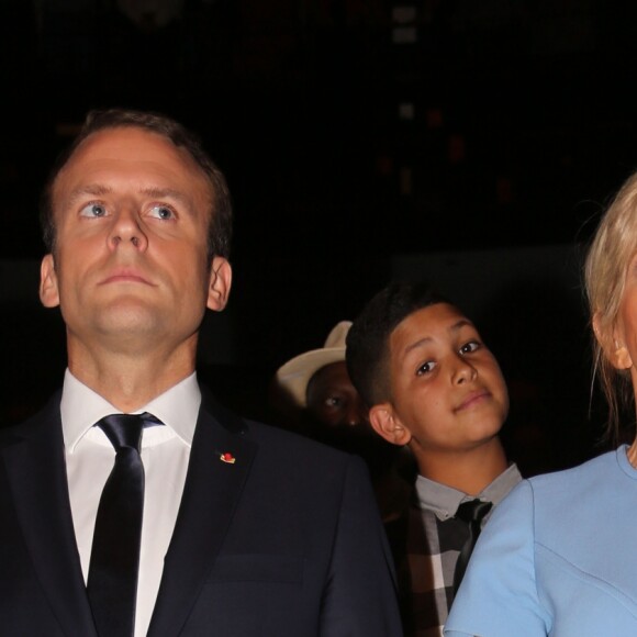 Le Président de la République Française, Emmanuel Macron et sa femme la Première dame Brigitte Macron (Trogneux) - Le président de la République française et son homologue colombien lancent conjointement la saison de la Colombie en France avec un concert binational à la Philharmonie de Paris, France, le 23 juin 2017. © Sergi/Pool/Bestimage