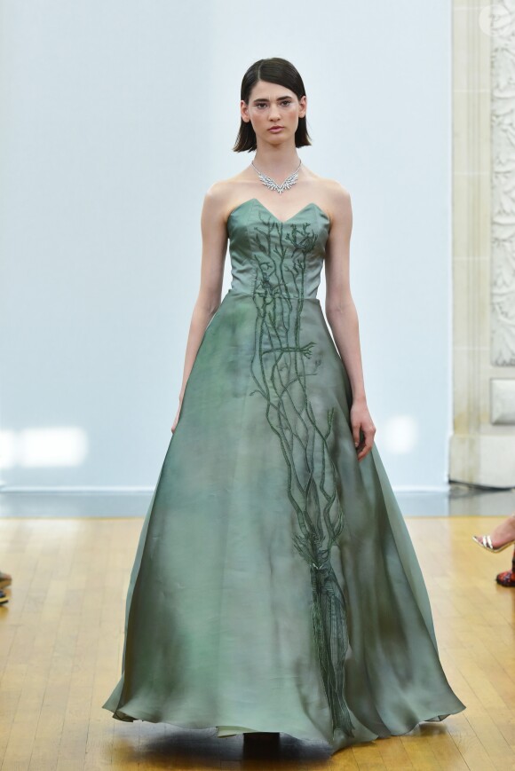 Défilé de mode Gyunel, collection Couture automne-hiver 2017/2018 à Paris, le 5 juillet 2017. © Giancarlo Gorassini / Bestimage