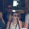 Miley Cyrus est allée déjeuner avec son compagnon Liam Hemsworth, sa soeur Noah et d'autres membres de sa famille à Malibu, le 9 juillet 2017