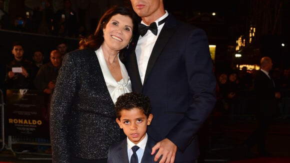 Cristiano Ronaldo : Nouvelle photo de ses jumeaux, sa maman conquise