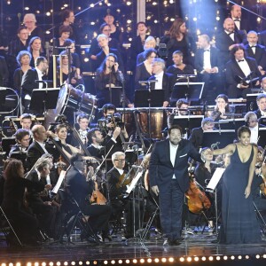 Exclusif - Bryan Hymel (ténor) et Nadine Sierra ( soprano) - Grand concert de l'Orchestre National de France au Champs de Mars présenté par S. Bern sur France 2 pour célébrer la Fête Nationale à Paris le 14 juillet 2017 © Giancarlo Gorassini / Pierre Perusseau / Veeren /