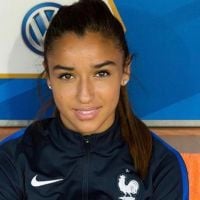 Sakina Karchaoui : L'atout charme de l'équipe de France féminine de football