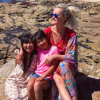 Laeticia Hallyday en vacances en Bretagne avec ses filles Jade et Joy le 15 juillet 2017