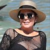 Kris Jenner est allée déjeuner avec des amis à Èze-sur-mer, le 13 juillet 2017