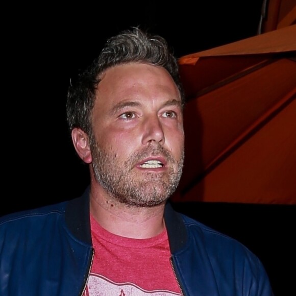 Ben Affleck et sa compagne Lindsay Shookus ont passé la soirée au iO Theater & Comedy Club à Hollywood, le 1er août 2017