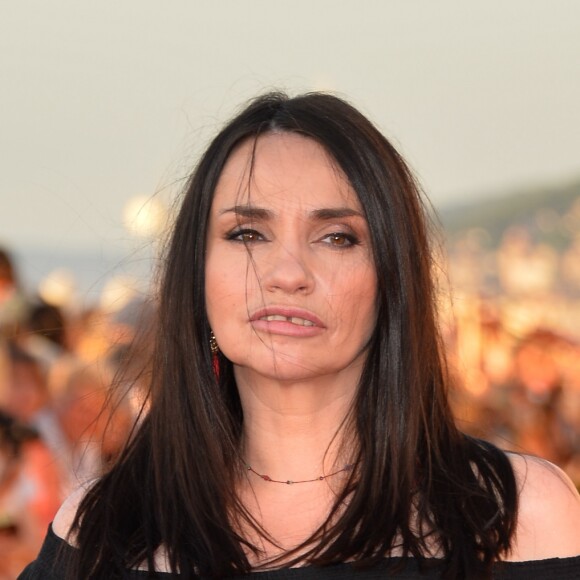 Béatrice Dalle - Arrivées à la cérémonie de clôture du 31e Festival du Film de Cabourg, Journées Romantiques le 17 juin 2017. © Coadic Guirec / Bestimage