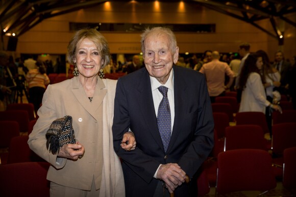 Jorge Zorreguieta et María del Carmen Cerruti Carricart, les parents de la reine Maxima des Pays-bas, le 11 octobre 2016 à Buenos Aires, en Argentine, lors d'une conférence au cours de laquelle Maxima intervenait en sa qualité d'ambassadrice spéciale auprès des Nations unies pour la finance inclusive.