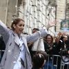 Céline Dion quitte l'hôtel Royal Monceau avec ses jumeaux Eddy et Nelson, pour prendre un jet privé au Bourget le 10 août 2017.