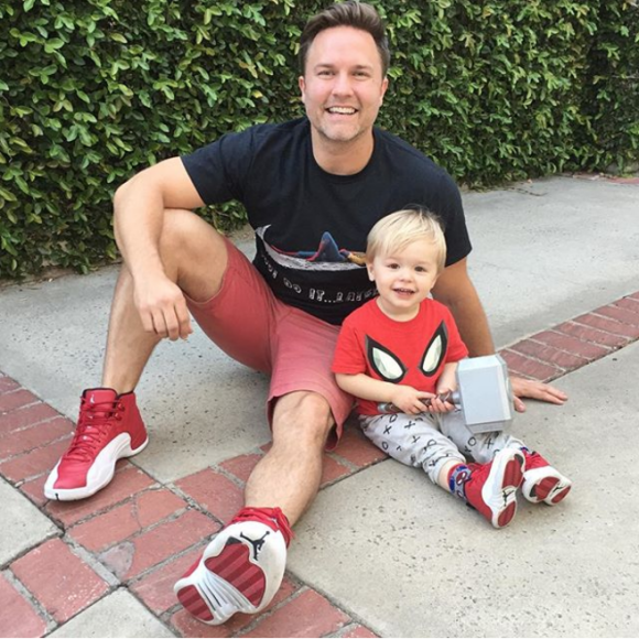 Scott Porter et son fils McCoy. La famille s'est agrandie en août 2017 avec la naissance d'une petite fille. Photo Instagram le 31 juillet 2017.