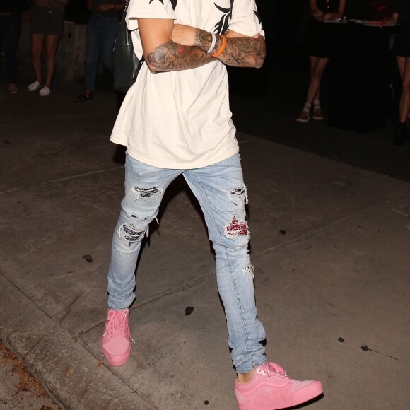 Justin Bieber à la sortie de la soirée Hanes X Karla à Maxfield dans le quartier de Soho à West Hollywood, le 3 août 2017