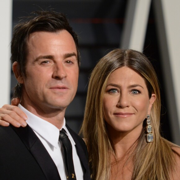 Jennifer Aniston et son mari Justin Theroux - Vanity Fair Oscar viewing party 2017 au Wallis Annenberg Center for the Performing Arts à Berverly Hills, le 26 février 2017. © Chris Delmas/Bestimage