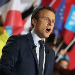 Emmanuel Macron (candidat du mouvement ''En marche !'' à l'élection présidentielle 2017) en meeting au Parc Chanot à Marseille, le 1er avril 2017. © Dominique Jacovides/Bestimage