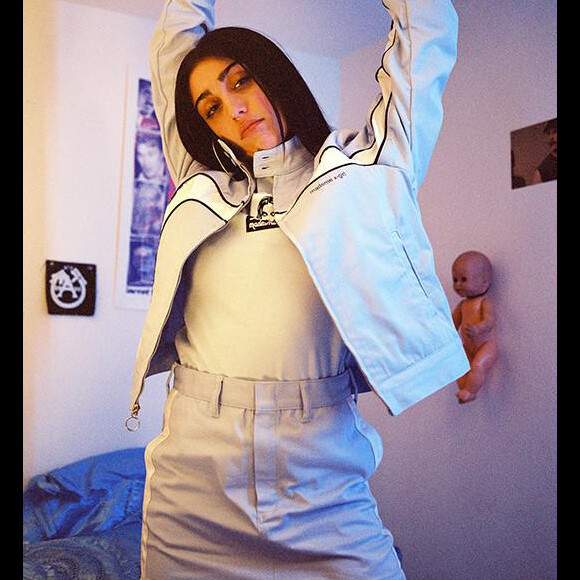 Lourdes Leon - Look book de la collection MadeMe/X-Girl, collaboration des marques MADEME® et X-girl. Photo par Mayan Toledano.