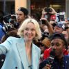 Gwendoline Christie - L'équipe de Game of Thrones salue leurs fans à leur arrivée au Comic Con à San Diego, le 21 juillet 2017