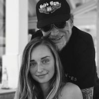 Johnny Hallyday : Moment de tendresse avec sa petite-fille Emma à Saint-Barth'