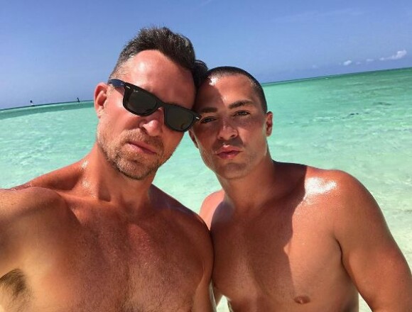 Colton Haynes et son fiancé Jeff Leatham sont en vacances dans les Caraïbes. Instagram, août 2017