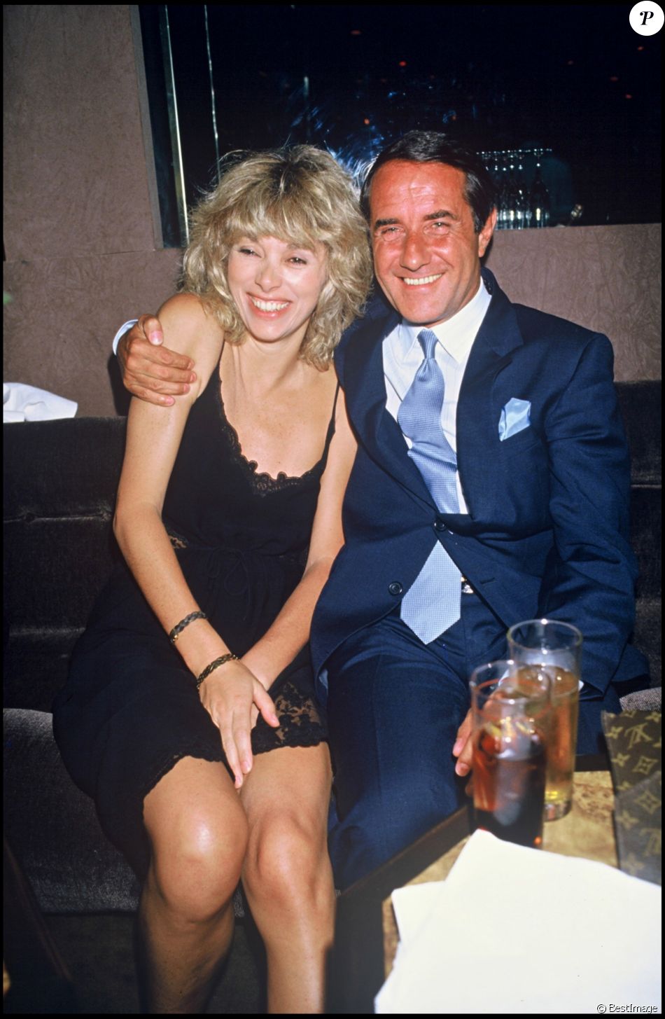 ARCHIVES Mireille Darc Et Pierre Barret Paris En 1986 Purepeople ARCHIVES Mireille Darc Et Pierre Barret Paris En 1986 Purepeople