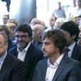 Linda Morselli, compagne de F.Alonso - Le pilote Fernando Alonso avec Florentino Pérez, président du Real de Madrid, reçoit le titre de membre d'honneur du Real de Madrid au Stade Santiago-Bernabéu à Madrid le 4 septembre 2017.