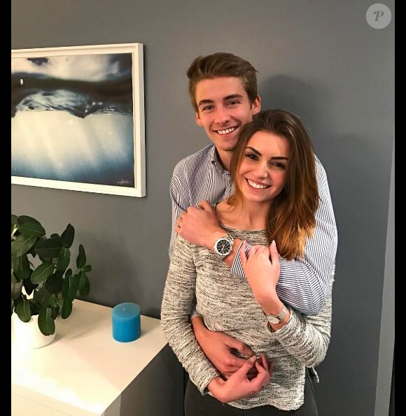 Thomas (Koh-Lanta Fidji) file le parfait amour avec sa chérie Mélody, élue Miss Océane 2017.