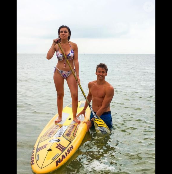 Thomas (Koh-Lanta Fidji) file le parfait amour avec sa chérie Mélody, élue Miss Océane 2017.