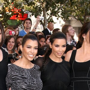 Kylie Jenner, Kourtney Kardashian, Kim Kardashian, Kendall Jenner - Première du film "Eclipse"  à Los Angeles le 24 juin 2010.