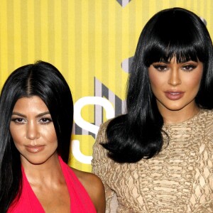 Kourtney Kardashian et Kylie Jenner - Soirée des MTV Video Music Awards à Los Angeles le 30 aout 2015. © CPA/Bestimage