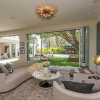 Cindy Crawford et Rande Gerber ont dépensé 12 millions de dollars pour s'offrir cette nouvelle propriété située à Beverly Hills. Septembre 2017.