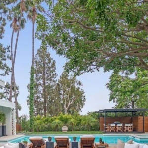 Cindy Crawford et Rande Gerber ont dépensé 12 millions de dollars pour s'offrir cette nouvelle propriété située à Beverly Hills. Septembre 2017.