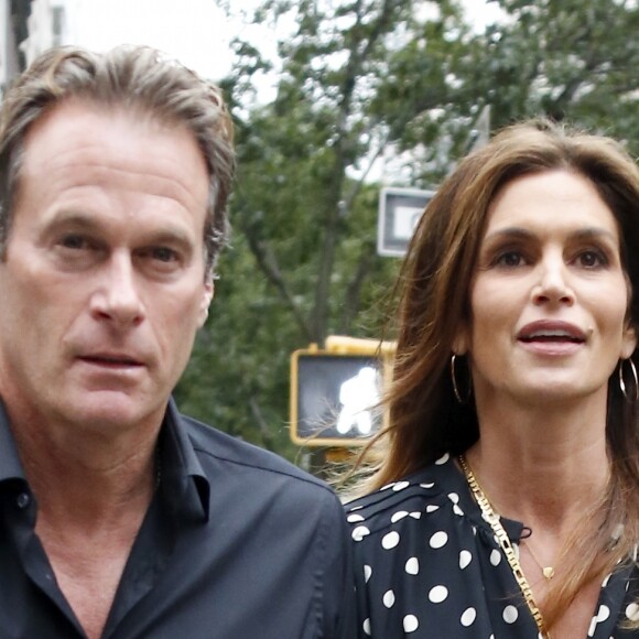 Cindy Crawford et son mari Rande Gerber arrivent au défilé Marc Jacobs lors de la Fashion Week à New York, le 13 septembre 2017  Cindy Crawford and her husband Rande Gerber are arriving at the Marc Jacobs fashion show during the Fashion Week in New York, NY on September 13, 2017.13/09/2017 - New York