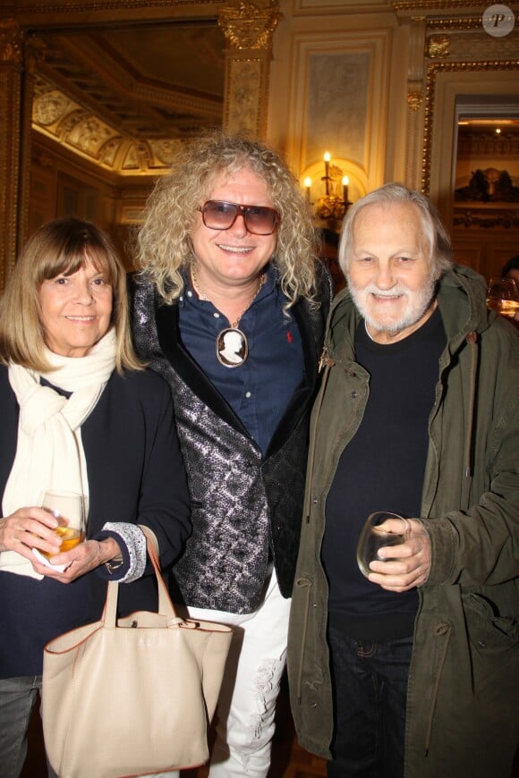 Exclusif - Pierre-Jean Chalençon entre Chantal Goya et son mari Jean-Jacques Debout - Anniversaire de Pierre-Jean Chalençon au Palais Vivienne à Paris, France, le 17 septembre 2017. © Philippe Baldini/Bestimage