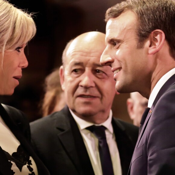 La Première Dame Brigitte Macron (Trogneux), le président Emmanuel Macron et Jean-Yves Le Drian, ministre de l'Europe et des Affaires Etrangères, - Le président de la République française Emmanuel Macron rencontre la communauté française au Kaufmann Concert Hall in New-York City, New York, Etats-Unis, le 19 septembre 2017. © Stéphane Lemouton/Bestimage