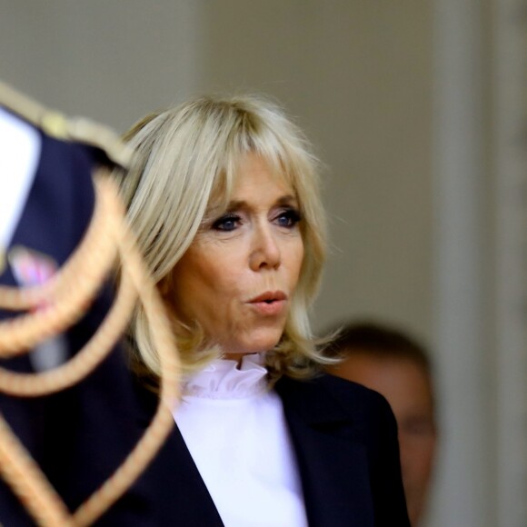 Brigitte Macron (Trogneux ) accueille Nadia Al Chami, la femme de Michel Aoun, au palais de l'Elysée à Paris le 25 septembre 2017. © Dominique Jacovides / Bestimage