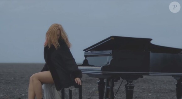 Lara Fabian - Choose What You Love Most (Let It Kill You)