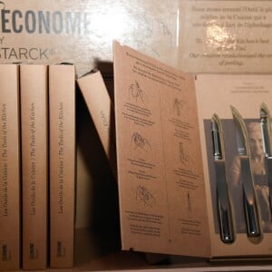 Exclusif - Présentation de "L'économe by Starck", une série de couteaux de cuisine désignés par Philippe Starck pour la maison Guy Degrenne. Paris, le 14 septembre 2017. © Guirec Coadic/Bestimage