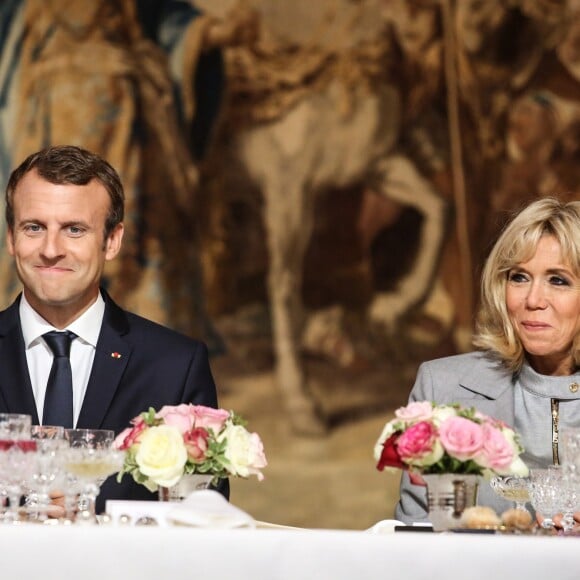 Le président de la République Emmanuel Macron et sa femme Brigitte Macron - 180 chefs étoilés reçus au palais de l'Elysée pour le Déjeuner des grands chefs à Paris, le 27 septembre 2017, pour promouvoir la cuisine française. © Hamilton/Pool/Bestimage