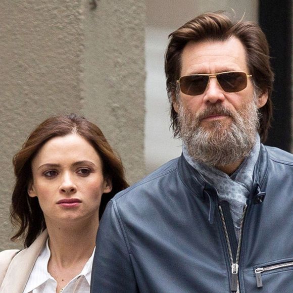 Jim Carrey et Cathriona White dans les rues de New York, le 18 mai 2015
