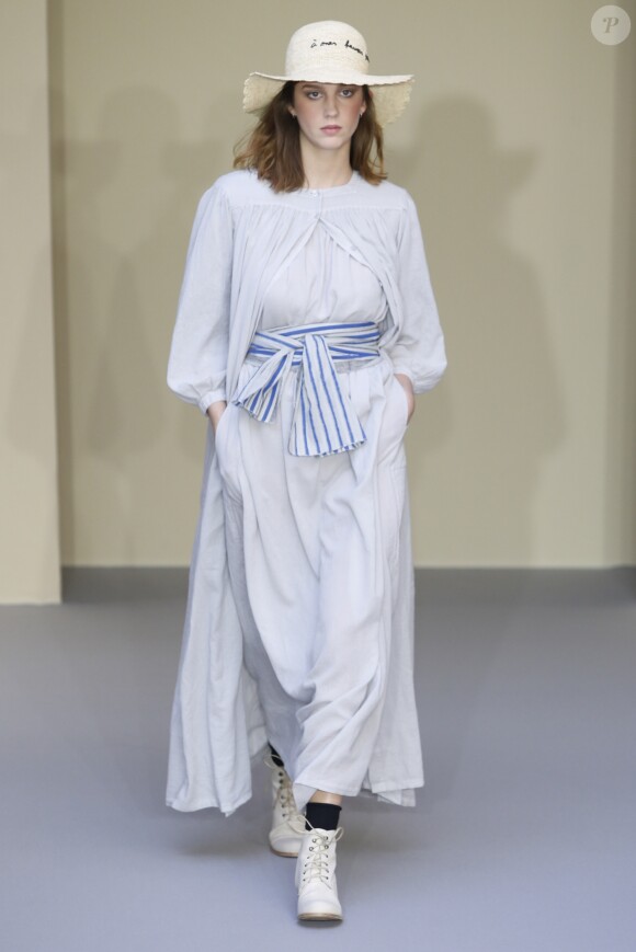 Défilé agnès b., collection prêt-à-porter printemps-été 2018 au Ledoyen. Paris, le mardi 3 octobre 2017.