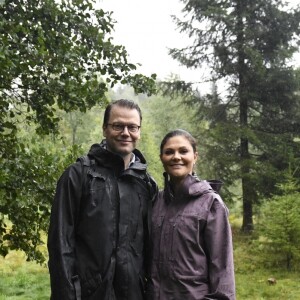 La princesse Victoria de Suède effectuait le 9 septembre 2017 avec son mari le prince Daniel une première promenade pour la promotion des régions et des richesses naturelles de la Suède, en l'occurrence dans le Västergötland.