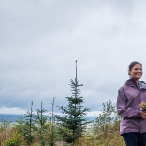 La princesse Victoria de Suède effectuait le 9 septembre 2017 avec son mari le prince Daniel une première promenade pour la promotion des régions et des richesses naturelles de la Suède, en l'occurrence dans le Västergötland.